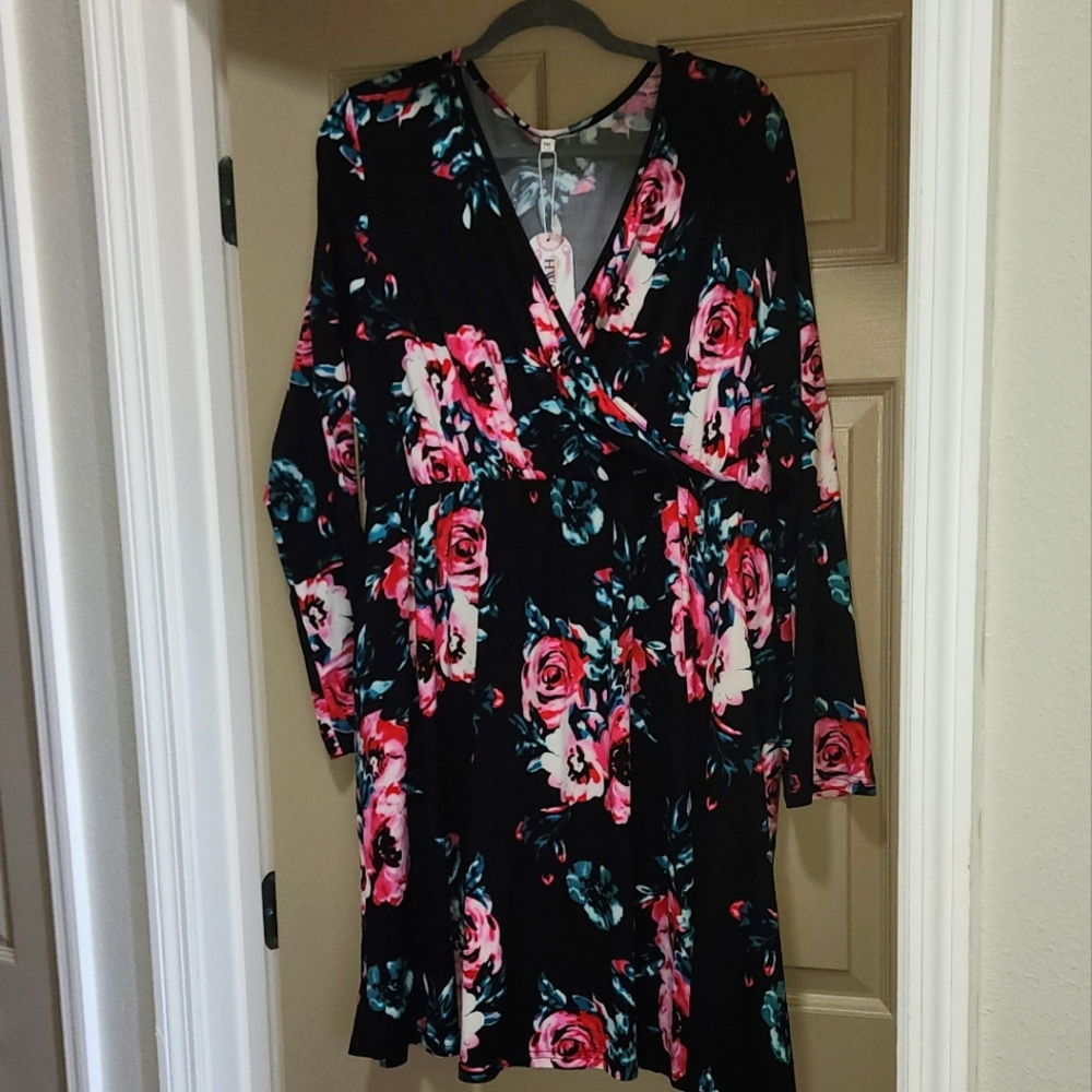 Gorgeous wrap dress with long sleeves. Perfect Fall Winter Layering Piece, Knit